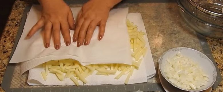 как вкусно пожарить картошку на сковороде