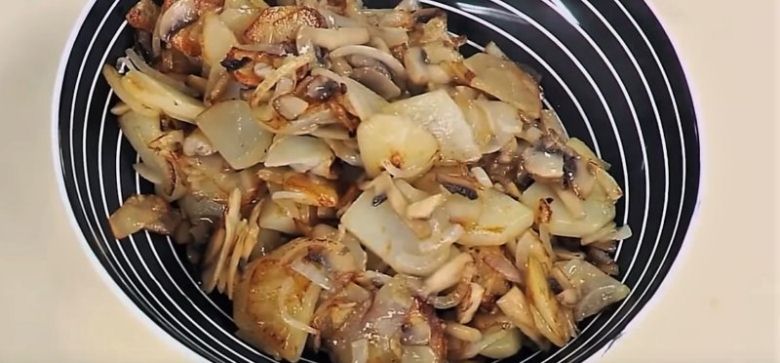 как вкусно пожарить картошку на сковороде